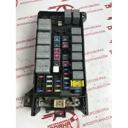 Блок запобіжників Kia Sorento 2002-2009 911603E070